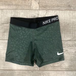 Hardly worn Nike Pro Spandex